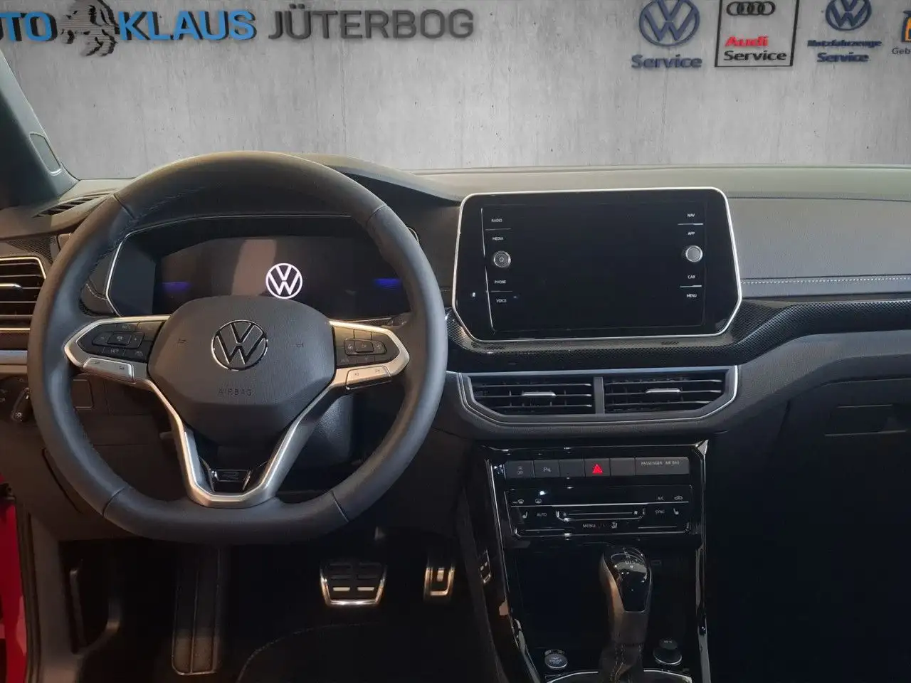 Volkswagen T-Cross R-Line 1.0 TSI LED Matrix AHK abnehmbar 6