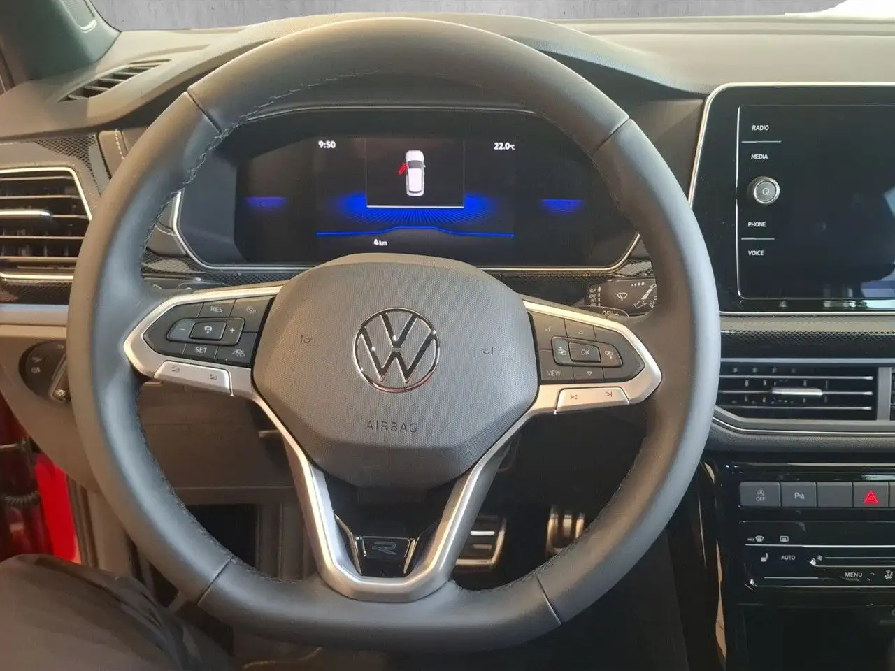 Volkswagen T-Cross R-Line 1.0 TSI LED Matrix AHK abnehmbar 7