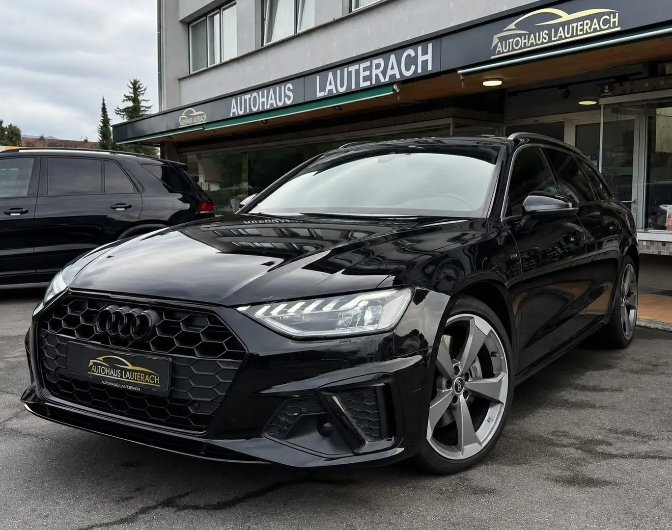 Audi A4 Avant 40 TDI S-tronic *S-LINE *19"ROTOR *BLACK Schwarz - 1