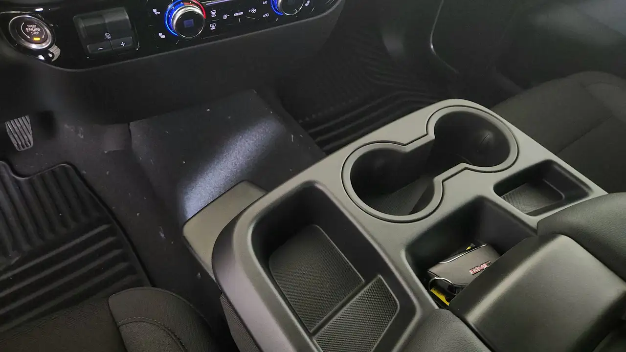 GMC Sierra 1500 снимка GMC Sierra 1500
