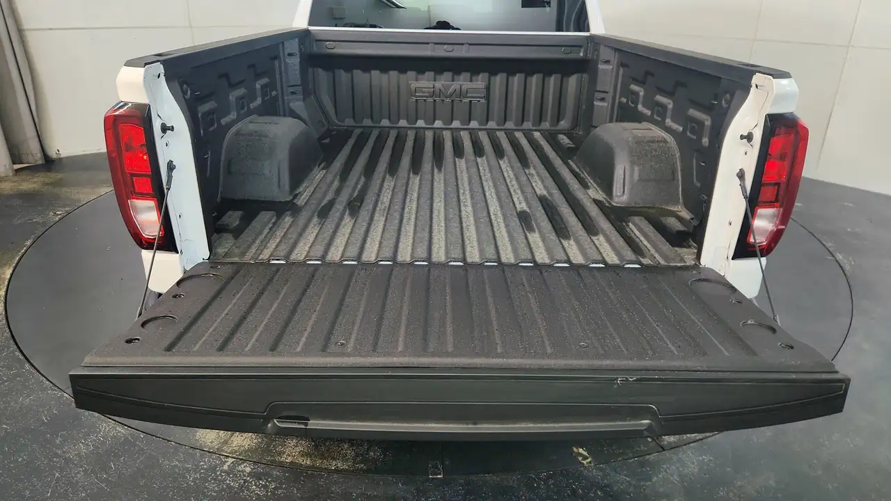 GMC Sierra 1500 снимка GMC Sierra 1500