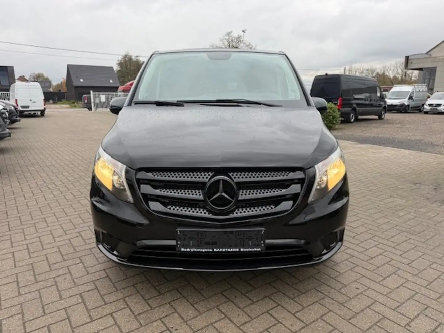 Mercedes-Benz Vito 114 tourer 38800 excl btw xxl Schwarz - 2