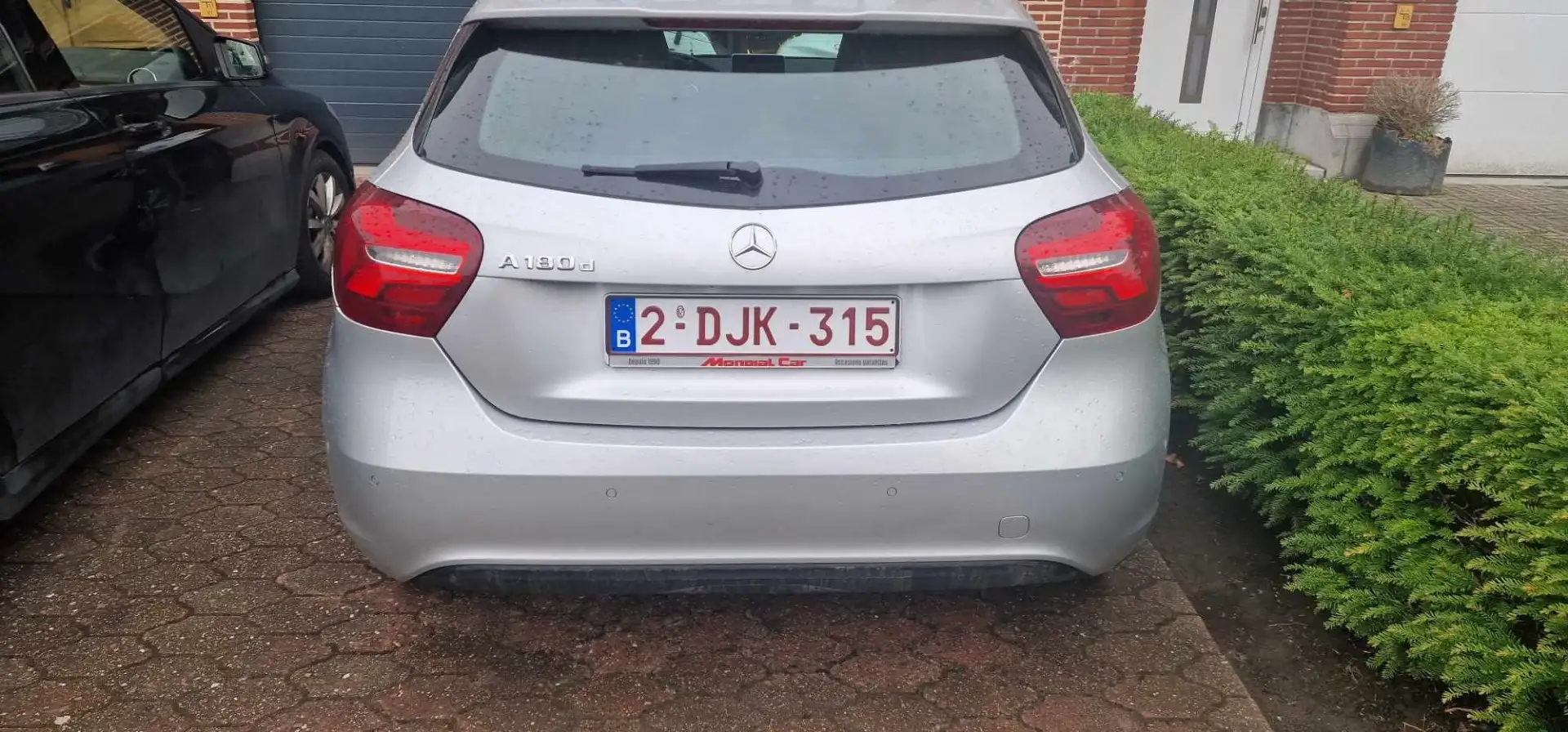 Mercedes-Benz A 180 d BE Edition - 1