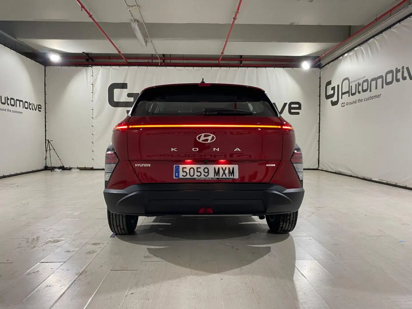 Hyundai KONA HEV 1.6GDI 129CV DT Maxx Rojo - 2