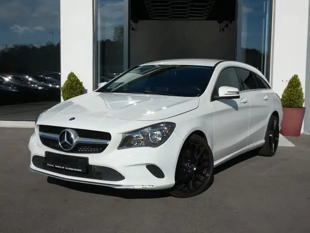 Mercedes-Benz CLA 220 *Aut*Navi*Shz*Kamera*