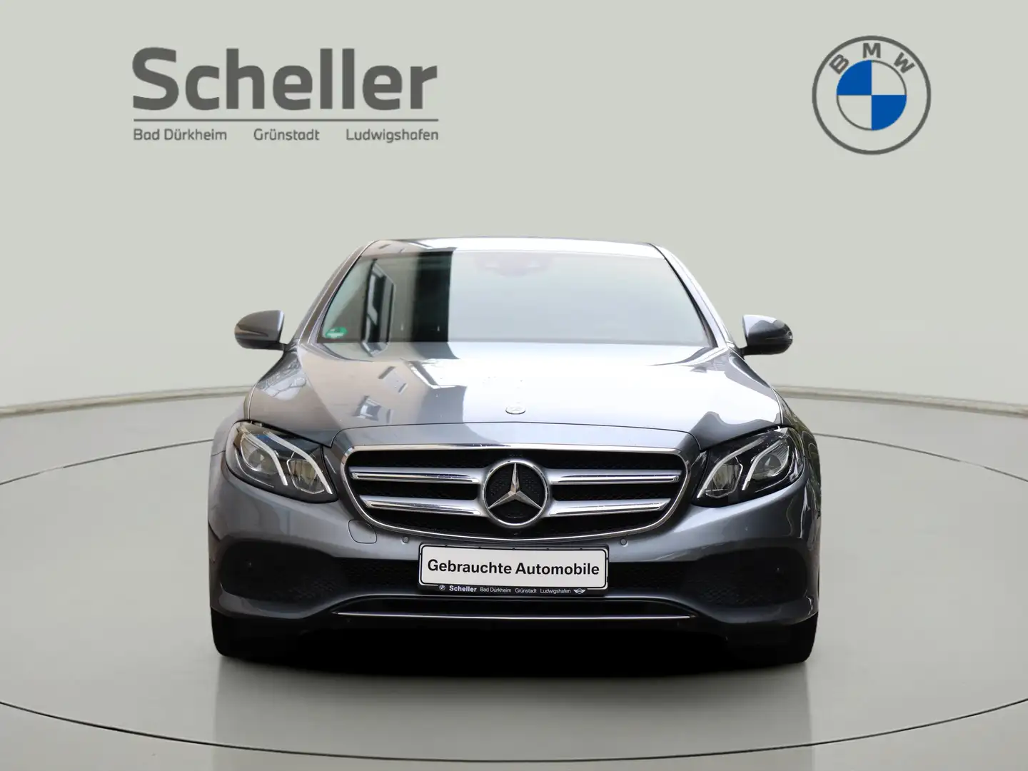 Mercedes-Benz E 220 d Limousine *Verkauf nur an Händler* Grau - 2