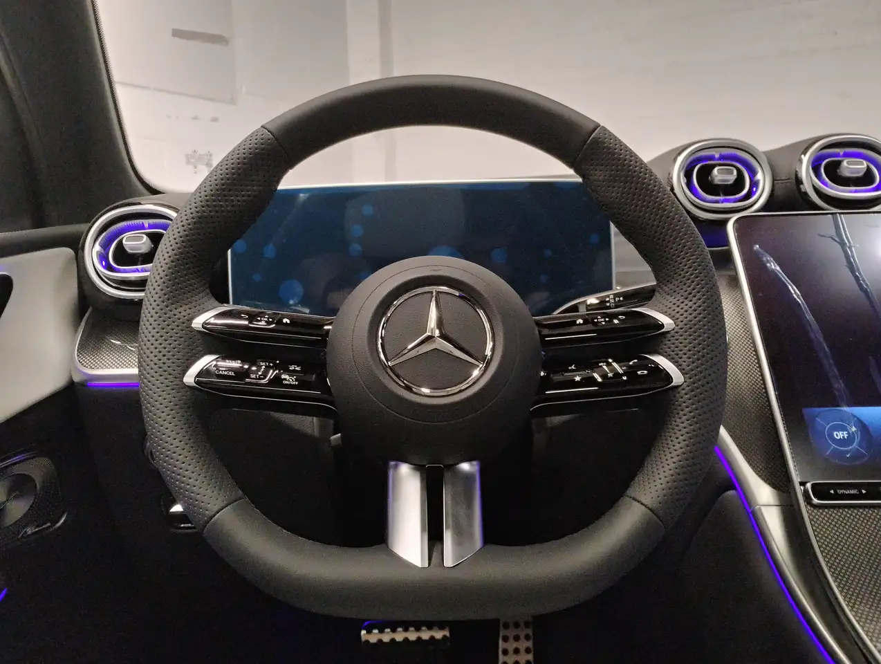 Mercedes-Benz GLC 2026