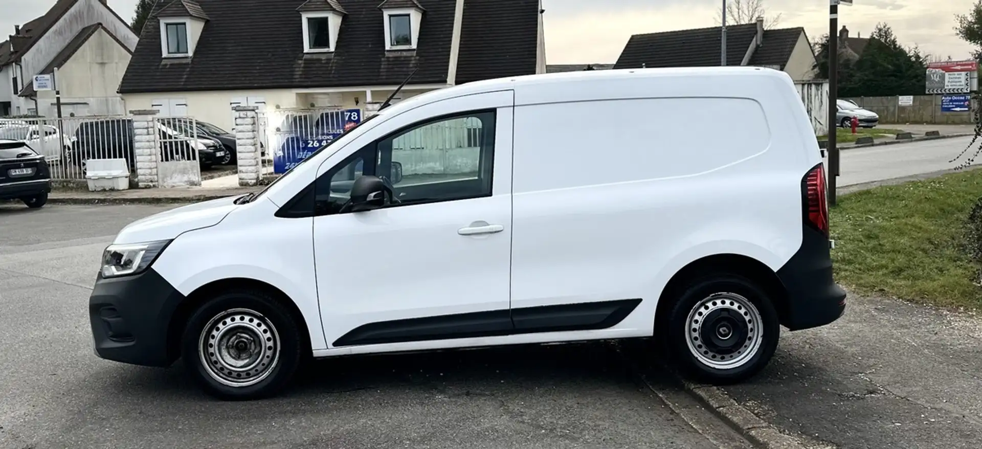 Renault Kangoo Sésame Ouvre Toi TBEG 1.5 BLUEDCI 95CV ENTRETIEN C Blanc - 2