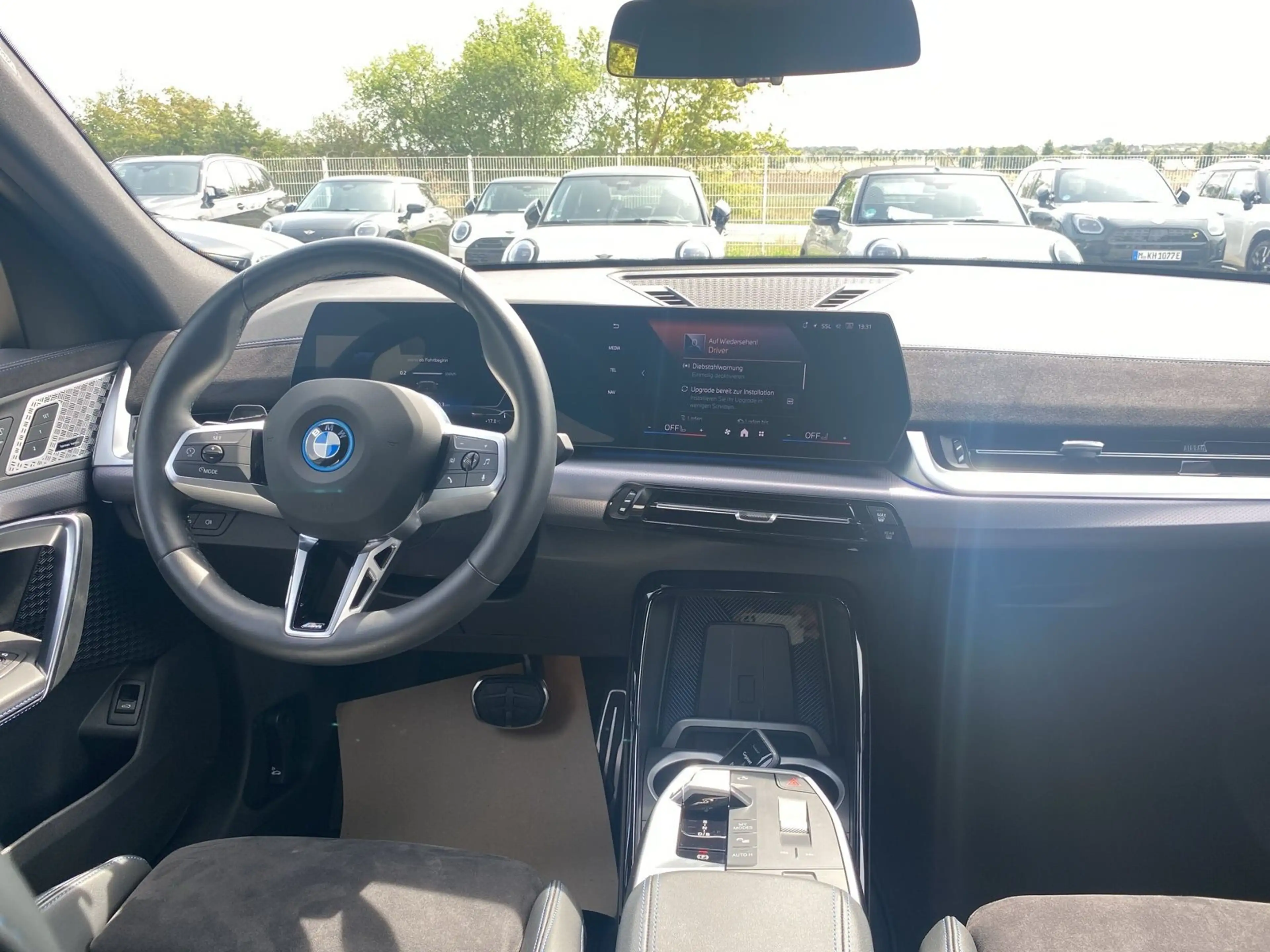 BMW iX2 eDrive20 M Sport AHK DA+ Aktivsitz RFK hk HiFi — photo 10