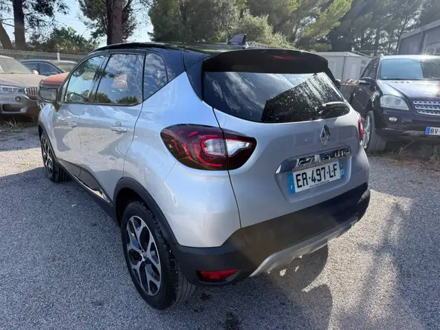 Renault Captur view 2