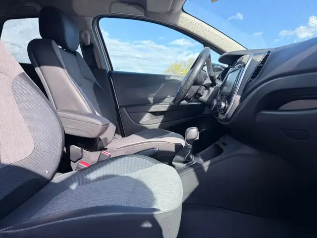 Renault Captur view 9