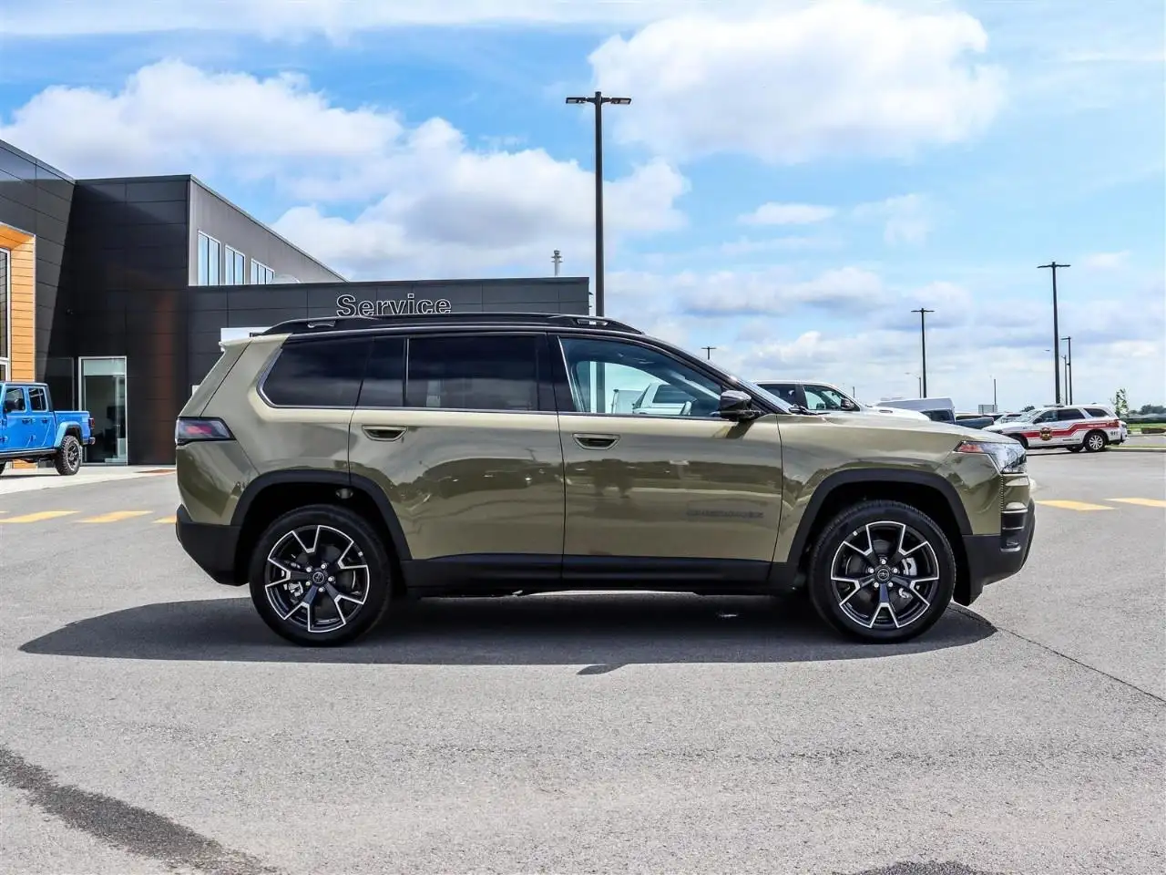 Jeep Cherokee снимка Jeep Cherokee