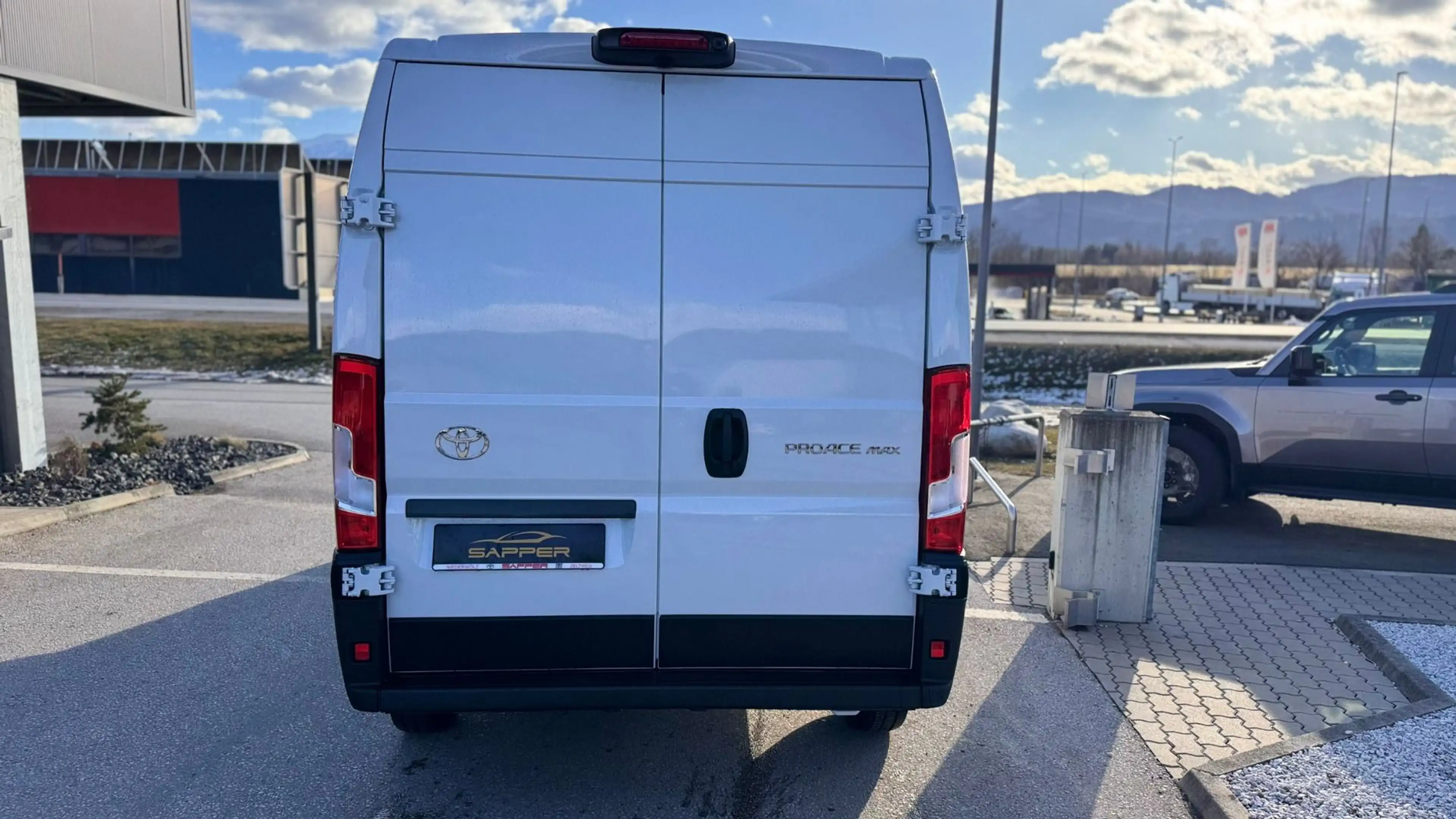 Toyota Proace Max ProAce Max 35+ L3H2 2,2 ID 140 HD Prowork Aktion — photo 8
