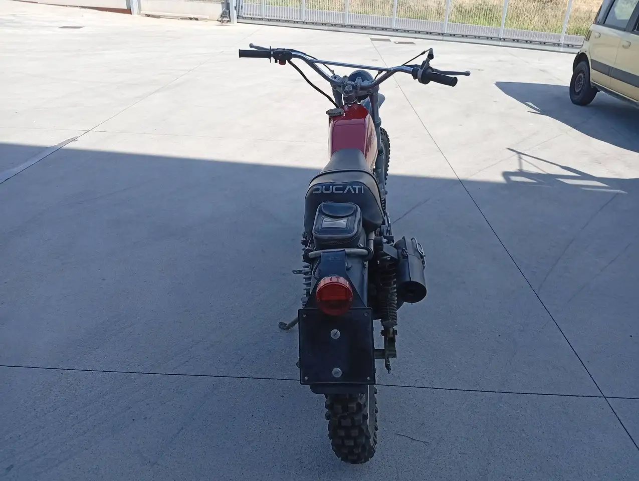 Ducati 125 Desmo