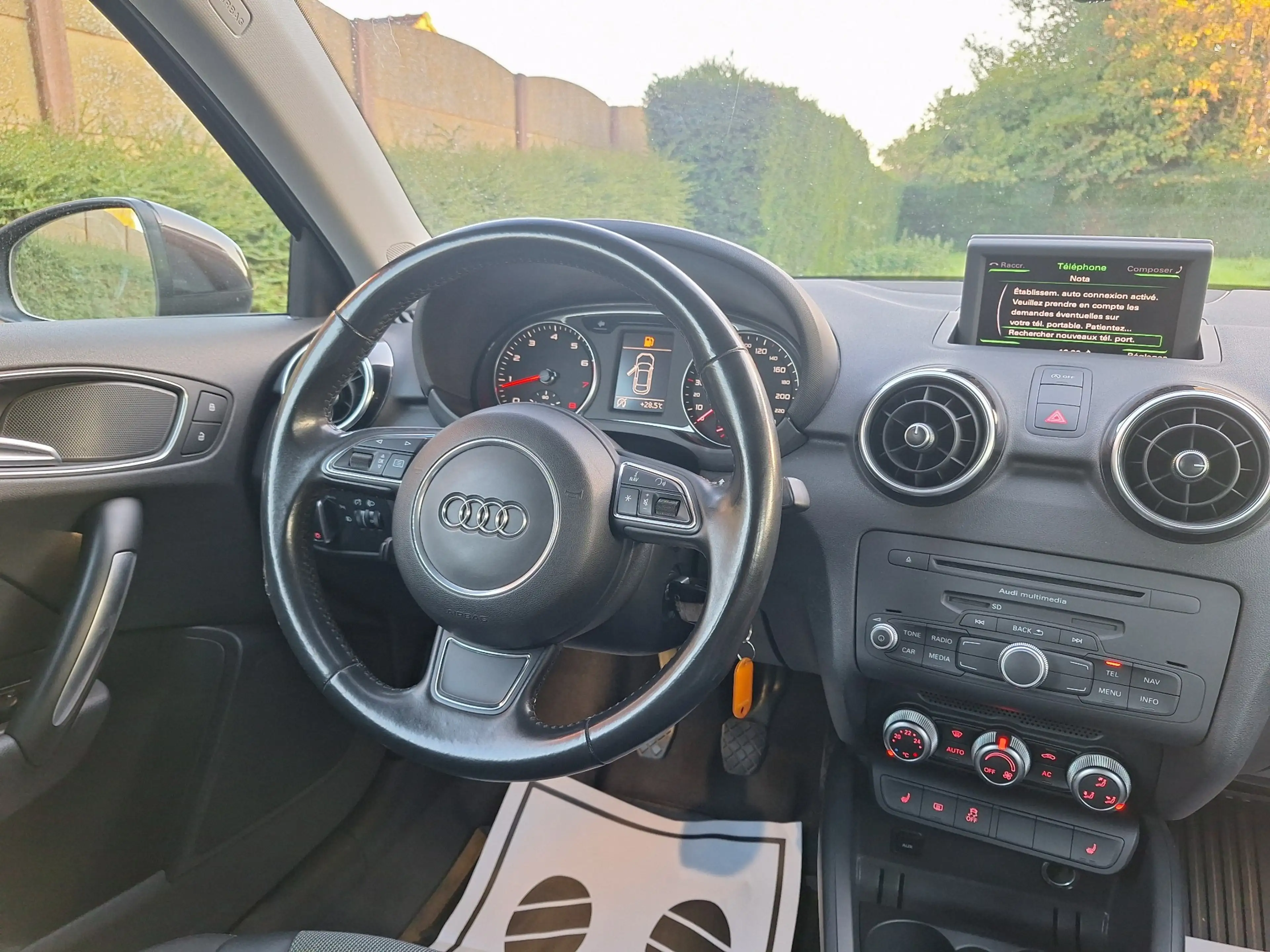 Audi A1 A1 1.2 TFSI Ambition /SIEGES CHAUFFANTS/ AIR CO / — photo 11
