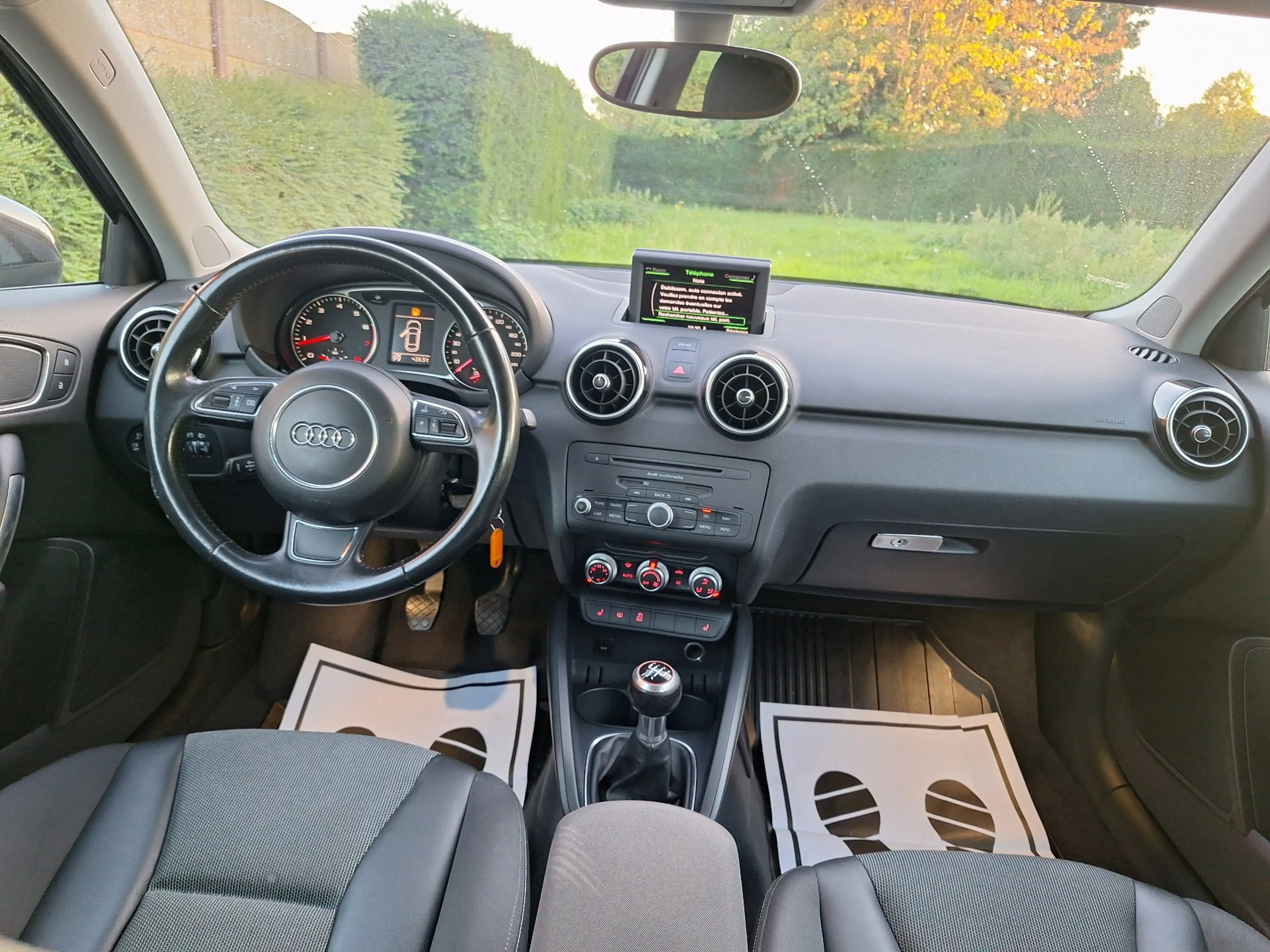 Audi A1 A1 1.2 TFSI Ambition /SIEGES CHAUFFANTS/ AIR CO / — photo 12