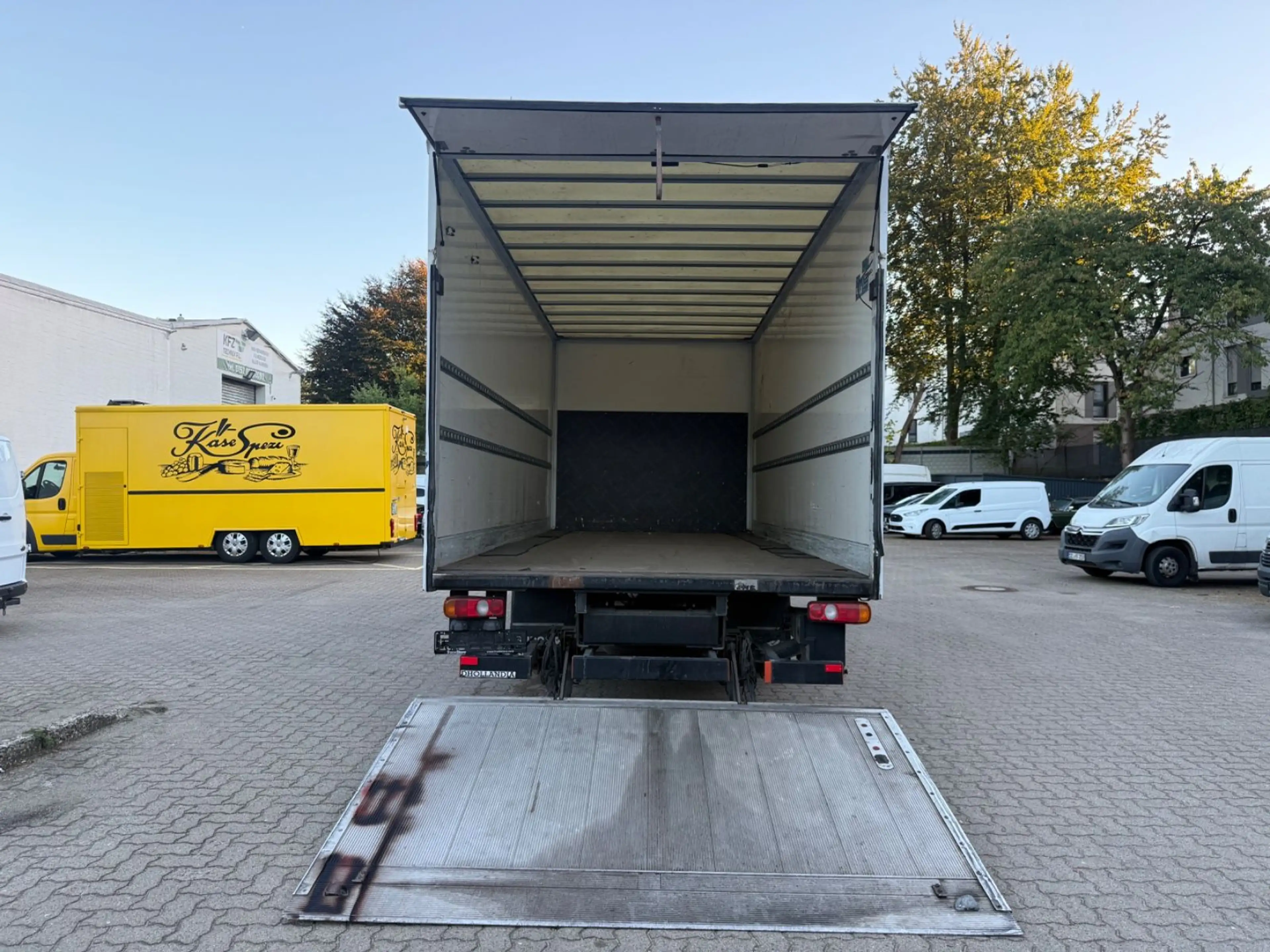 Mitsubishi Canter Fuso Voll Service Tüv Neu Ladeboardwand — photo 11