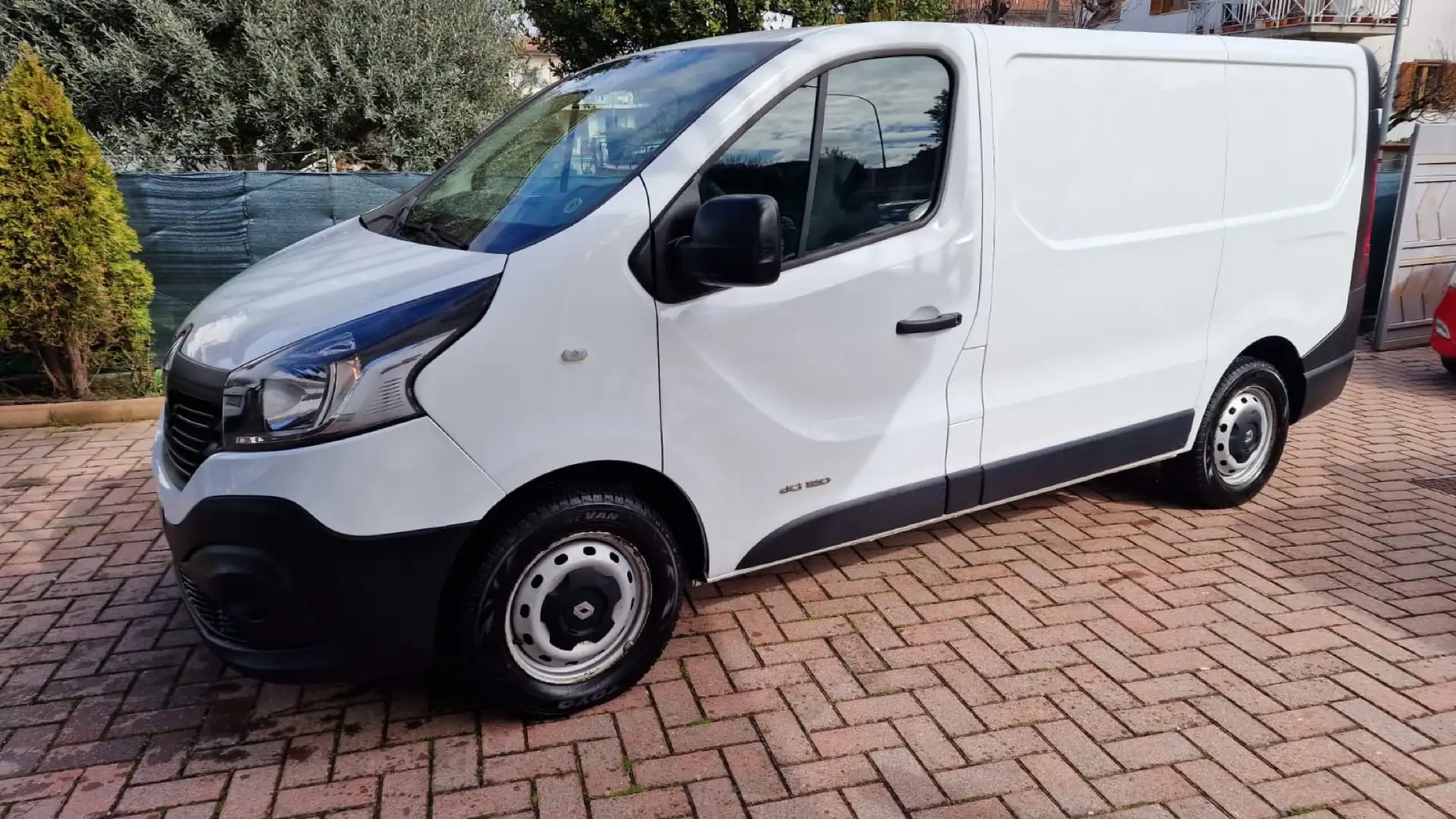 Renault Trafic 1.6dCi 120cv 88kw - 1