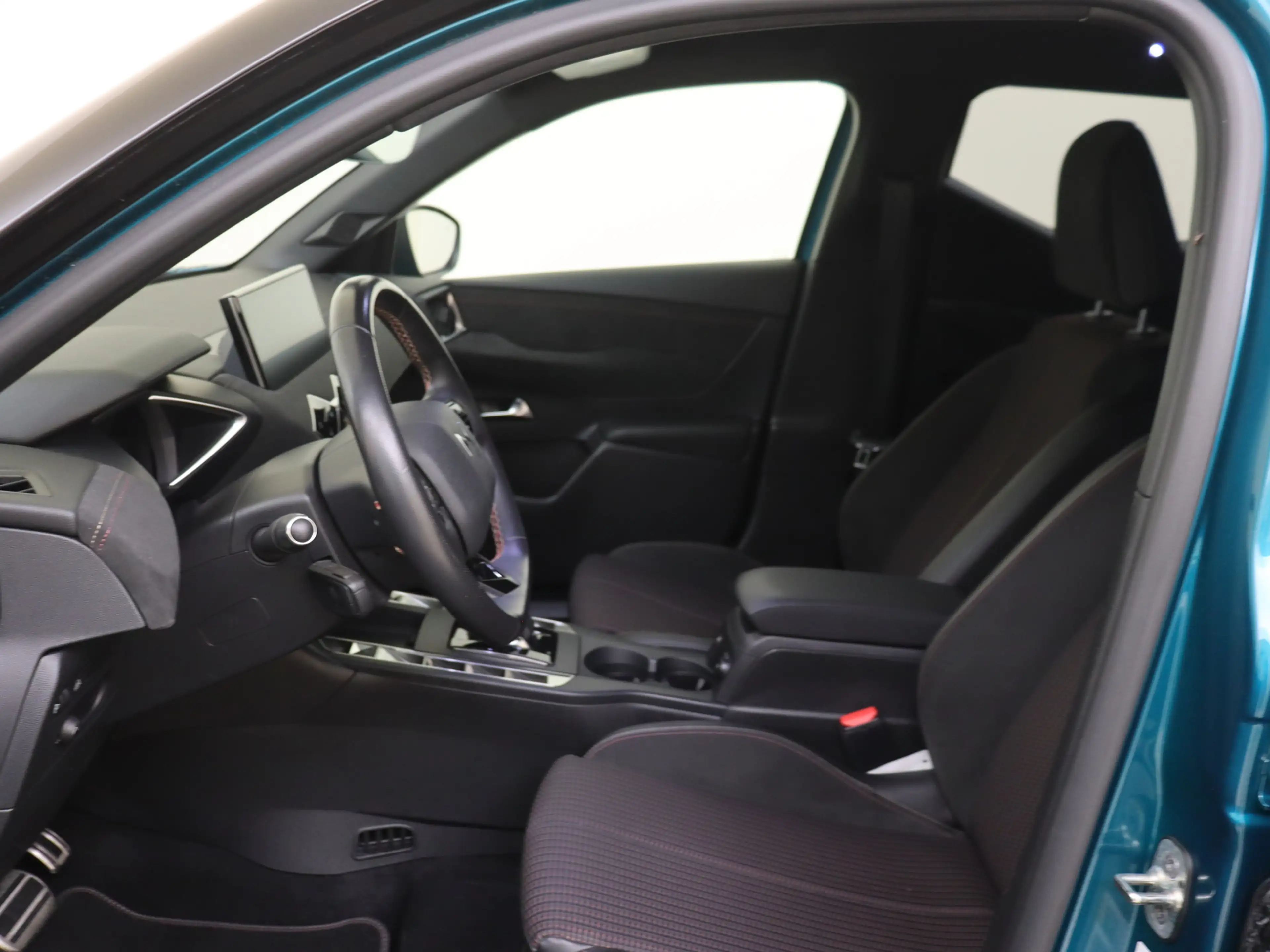 DS Automobiles DS 3 Crossback E-Tense Business 50 kWh — photo 10