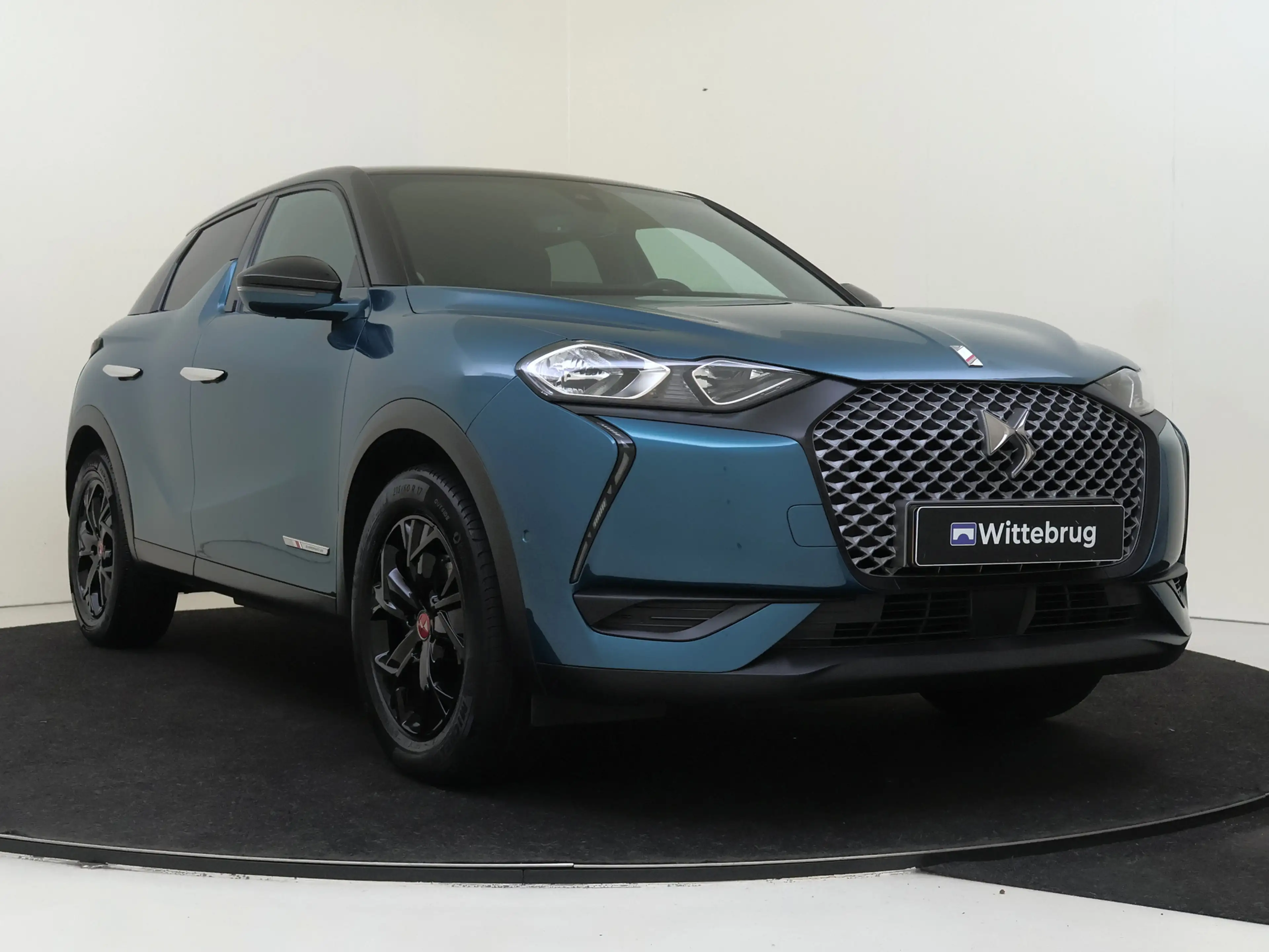 DS Automobiles DS 3 Crossback E-Tense Business 50 kWh — photo 3