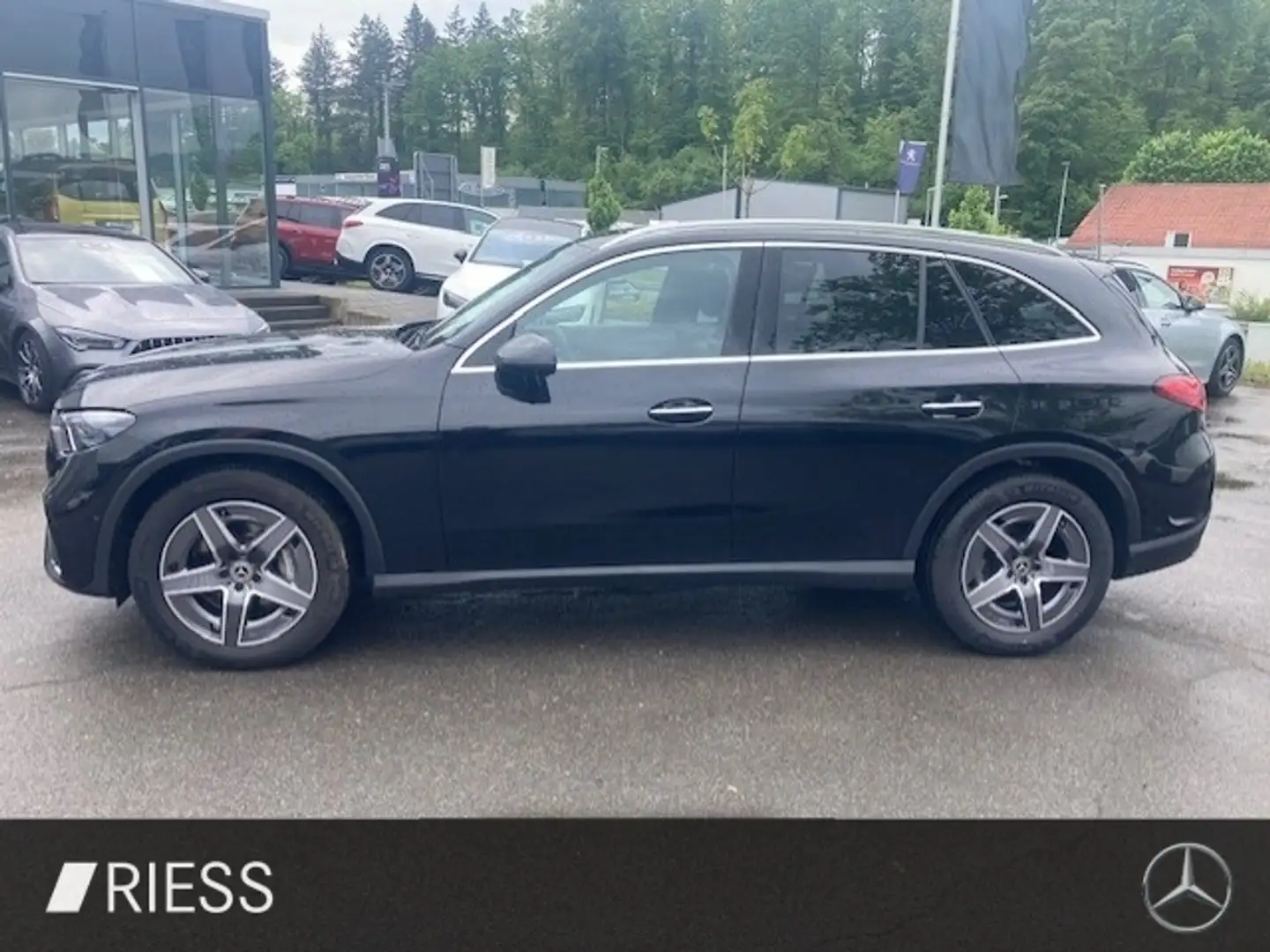 Mercedes-Benz GLC 220 d 4M AMG Sport Distr Pano HUD Ambi 19" Schwarz - 2