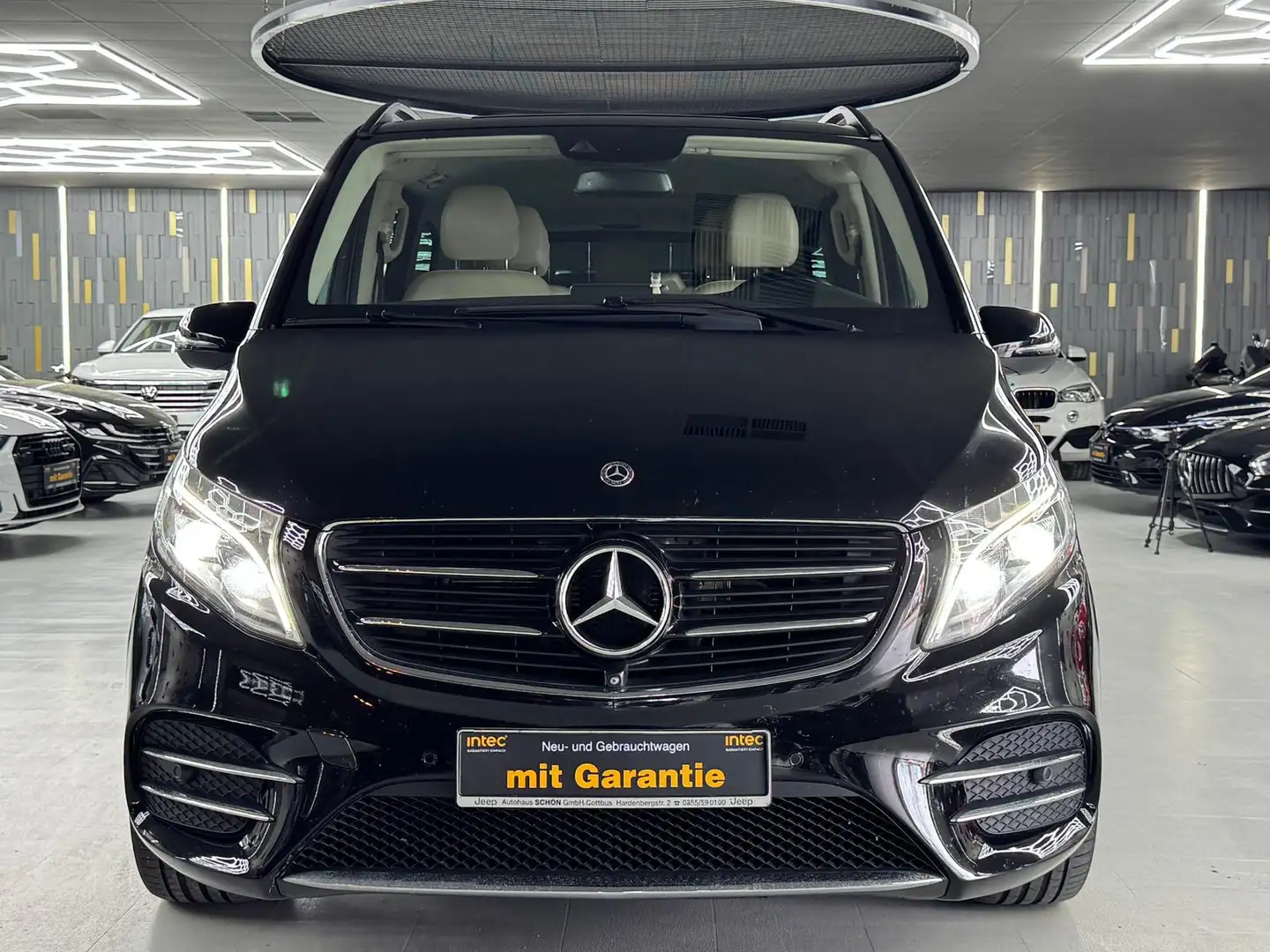 Mercedes-Benz V 250 AMG EDITION Lang/360Cam/Tischp./Burmester Schwarz - 2