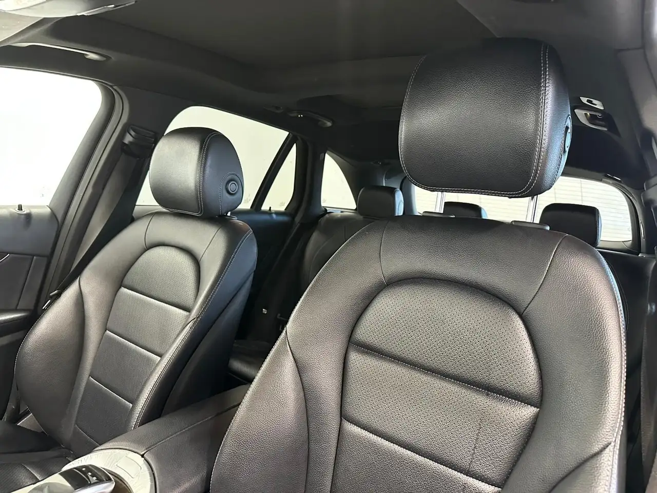Mercedes-Benz GLC photo Mercedes-Benz GLC