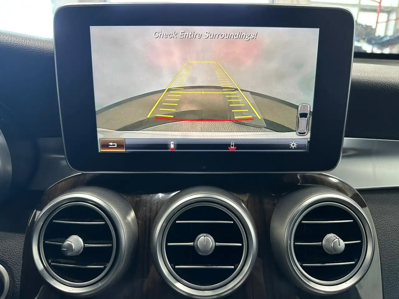 Mercedes-Benz GLC photo Mercedes-Benz GLC