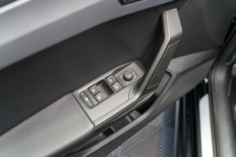 SEAT Leon Sportstourer FR Plus 2.0 TDI|ACC|CARPLAY — photo 6