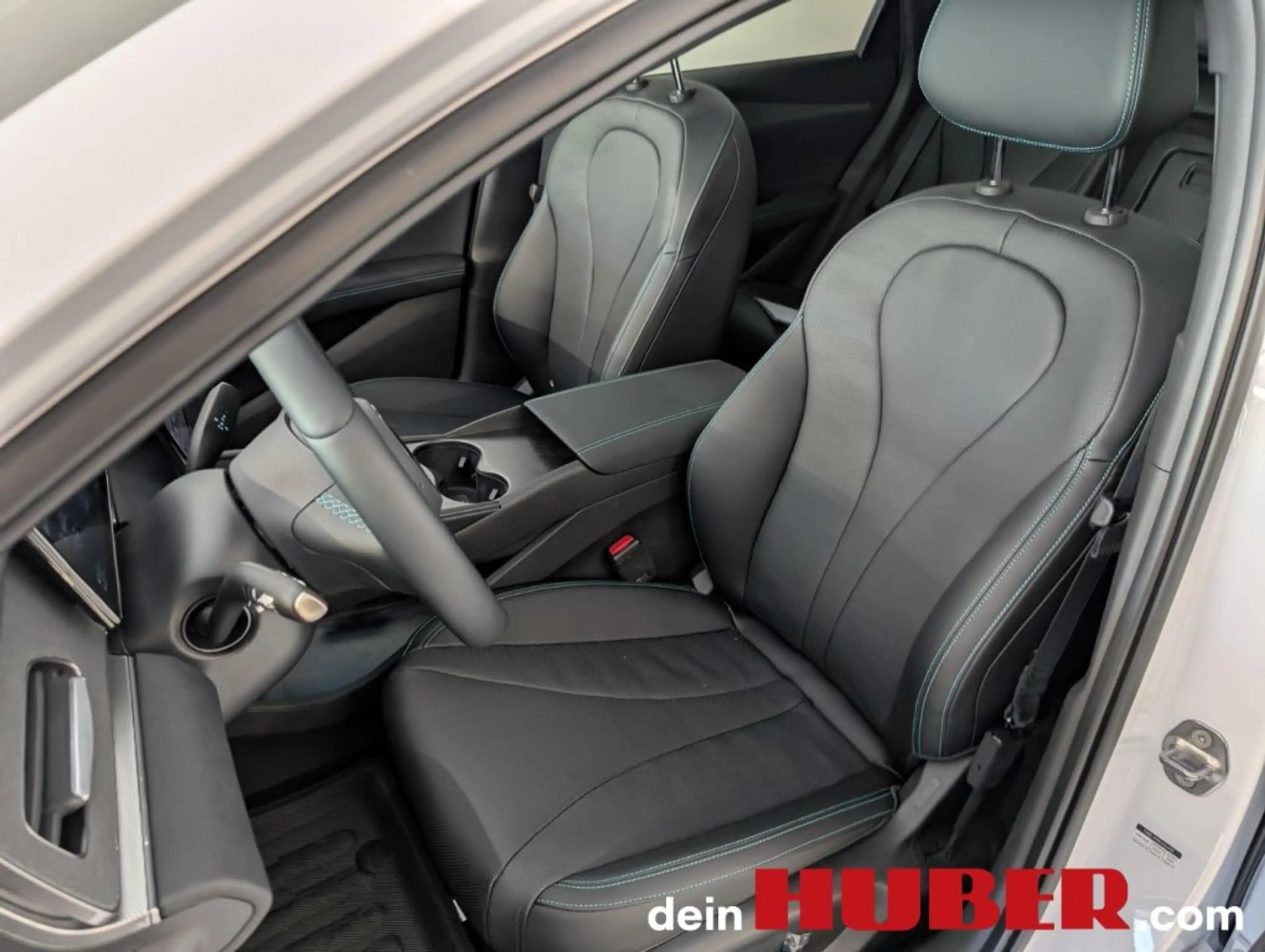 BYD Seal 6 DM-i Touring Comfort — photo 10
