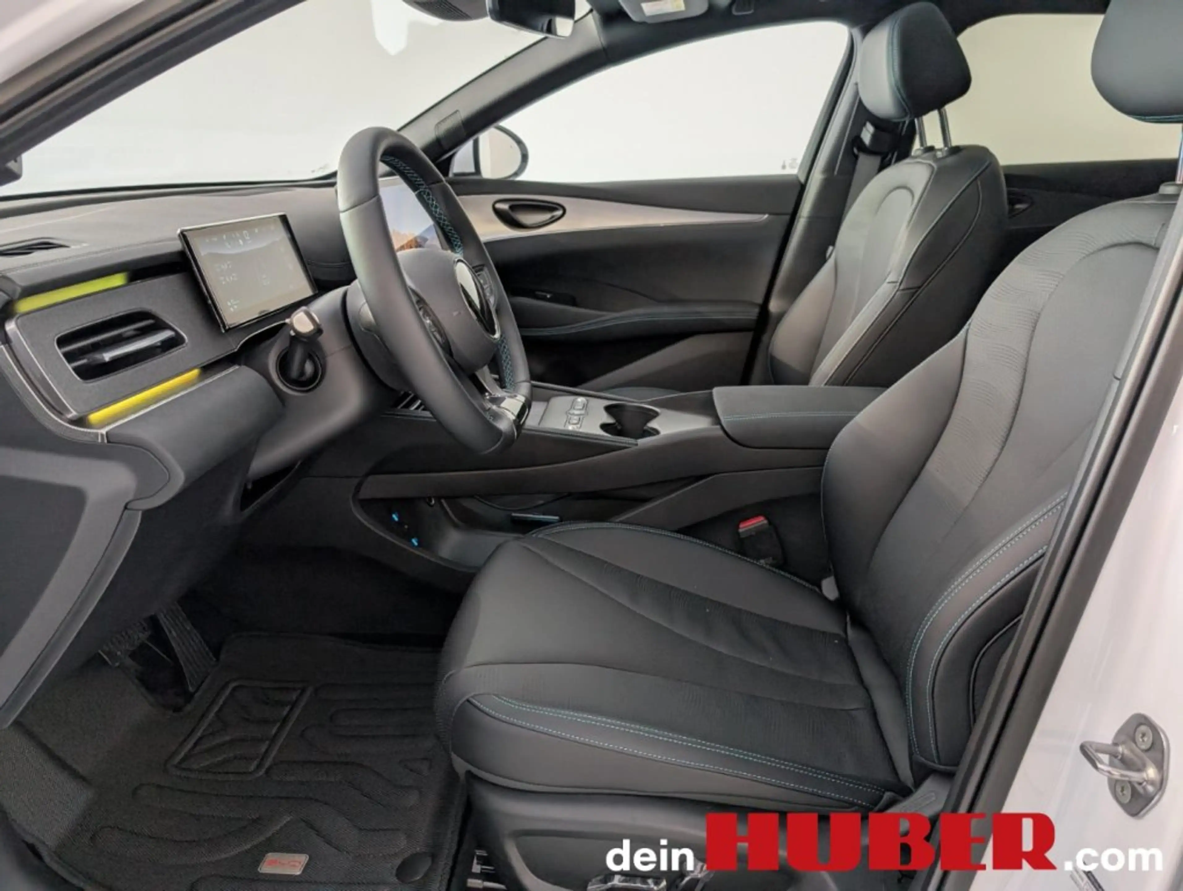 BYD Seal 6 DM-i Touring Comfort — photo 9