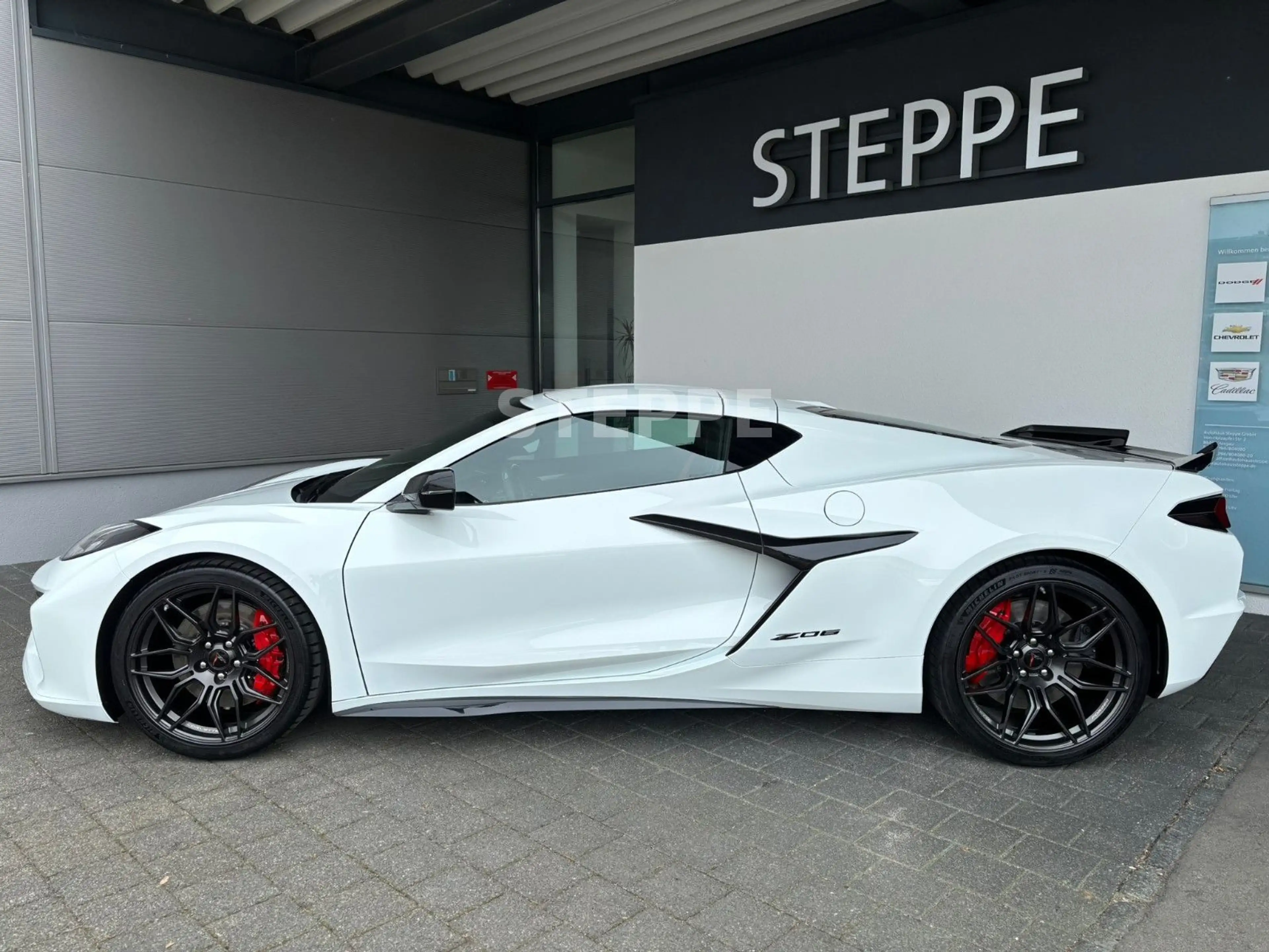 Corvette Z06 5,5 V8 Coupe Europamodell 3LZ — photo 3