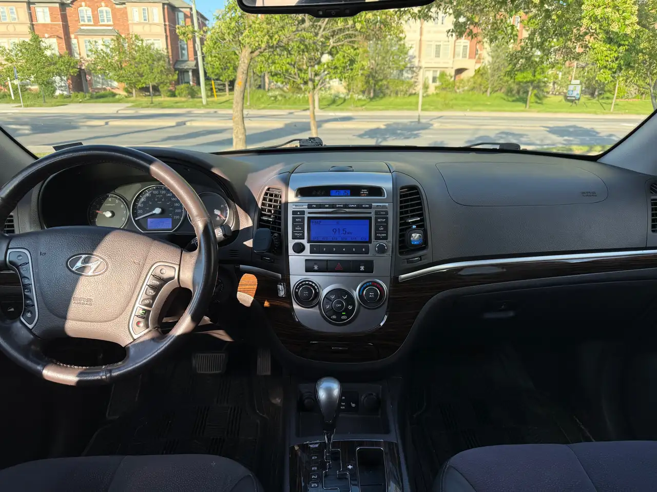 Hyundai SANTA FE снимка Hyundai SANTA FE