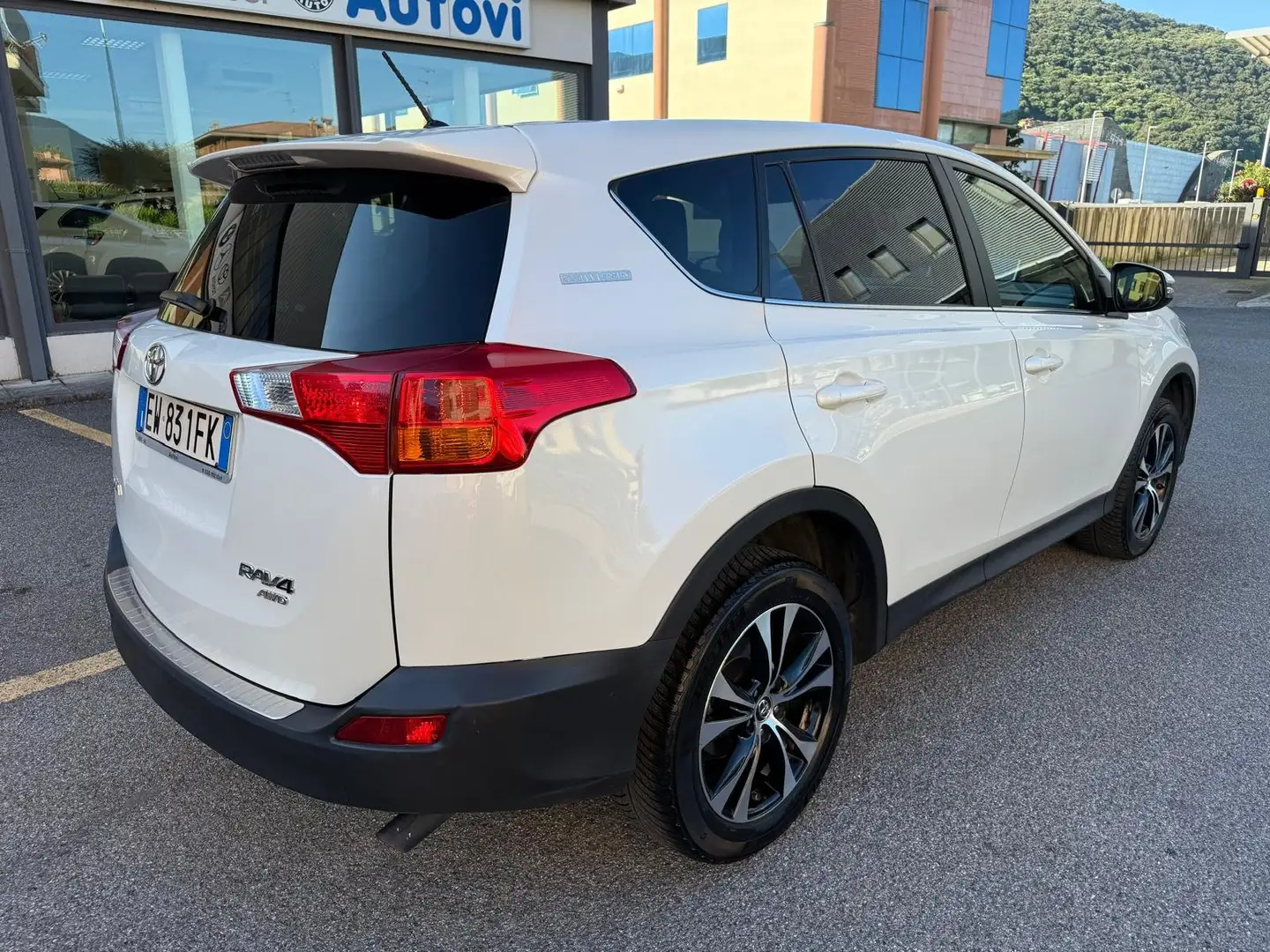 Toyota RAV 4 2.0 d-4d Style 4WD *20th ANNIVERSARY*  *50.000 KM* Blanc - 2