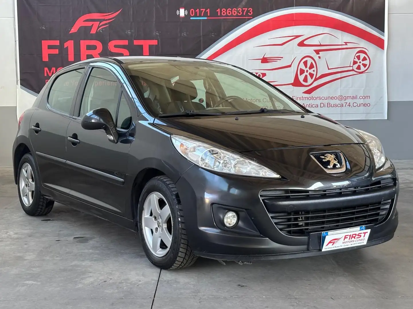 Peugeot 207 207 5p 1.4 hdi XS Nero - 1