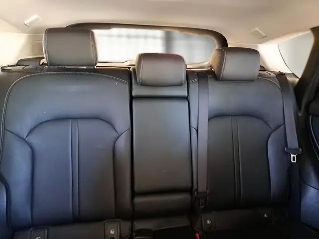 Mazda CX-60 view 11