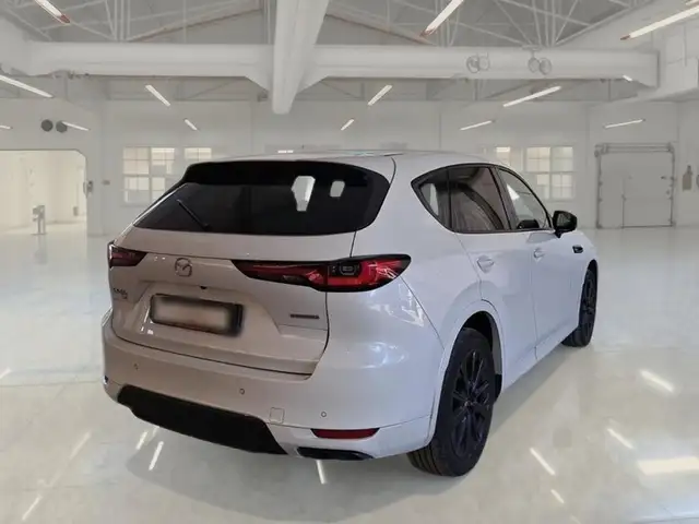 Mazda CX-60 view 4