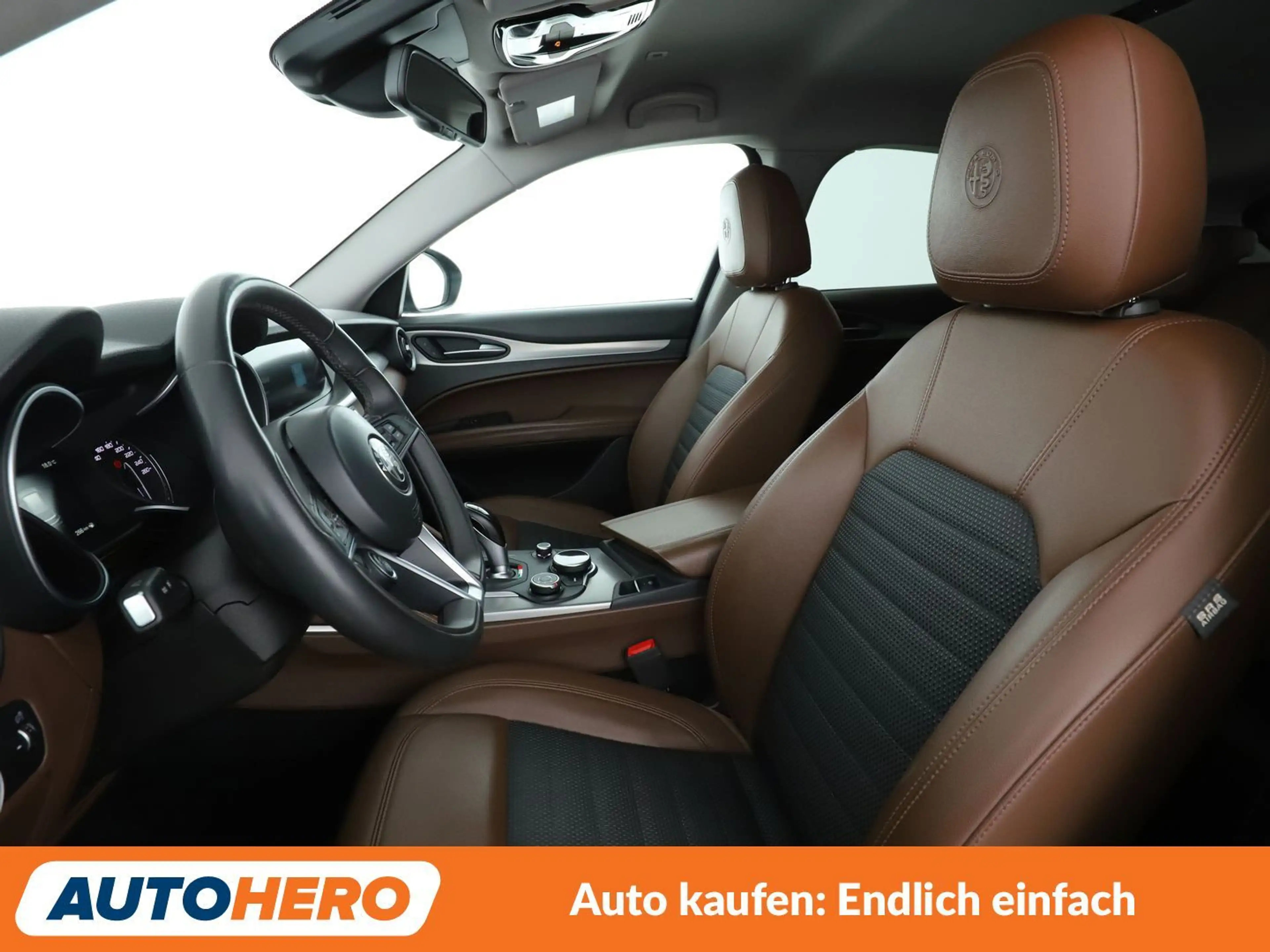 Alfa Romeo Stelvio 2.0 Turbo Super Q4 Aut.*NAVI*BI-XENON*ACC*CAM*PDC* — photo 10