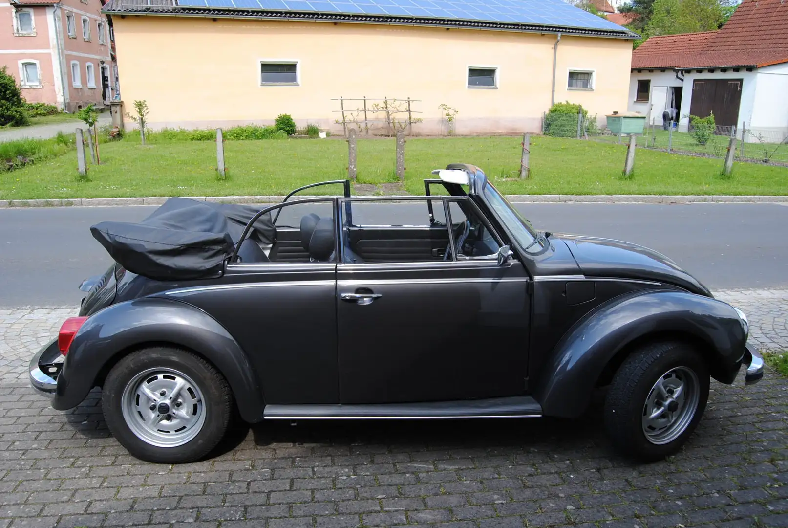 Volkswagen Käfer 1303 LS Cabrio Top Gri - 2