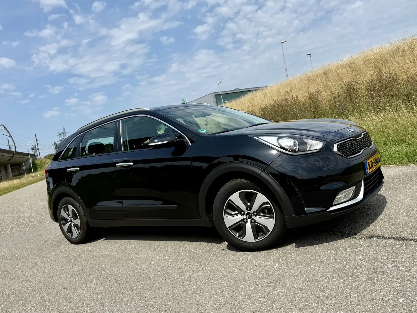 Kia Niro 1.6 GDI 2WD Aut. Edition 7 - 2