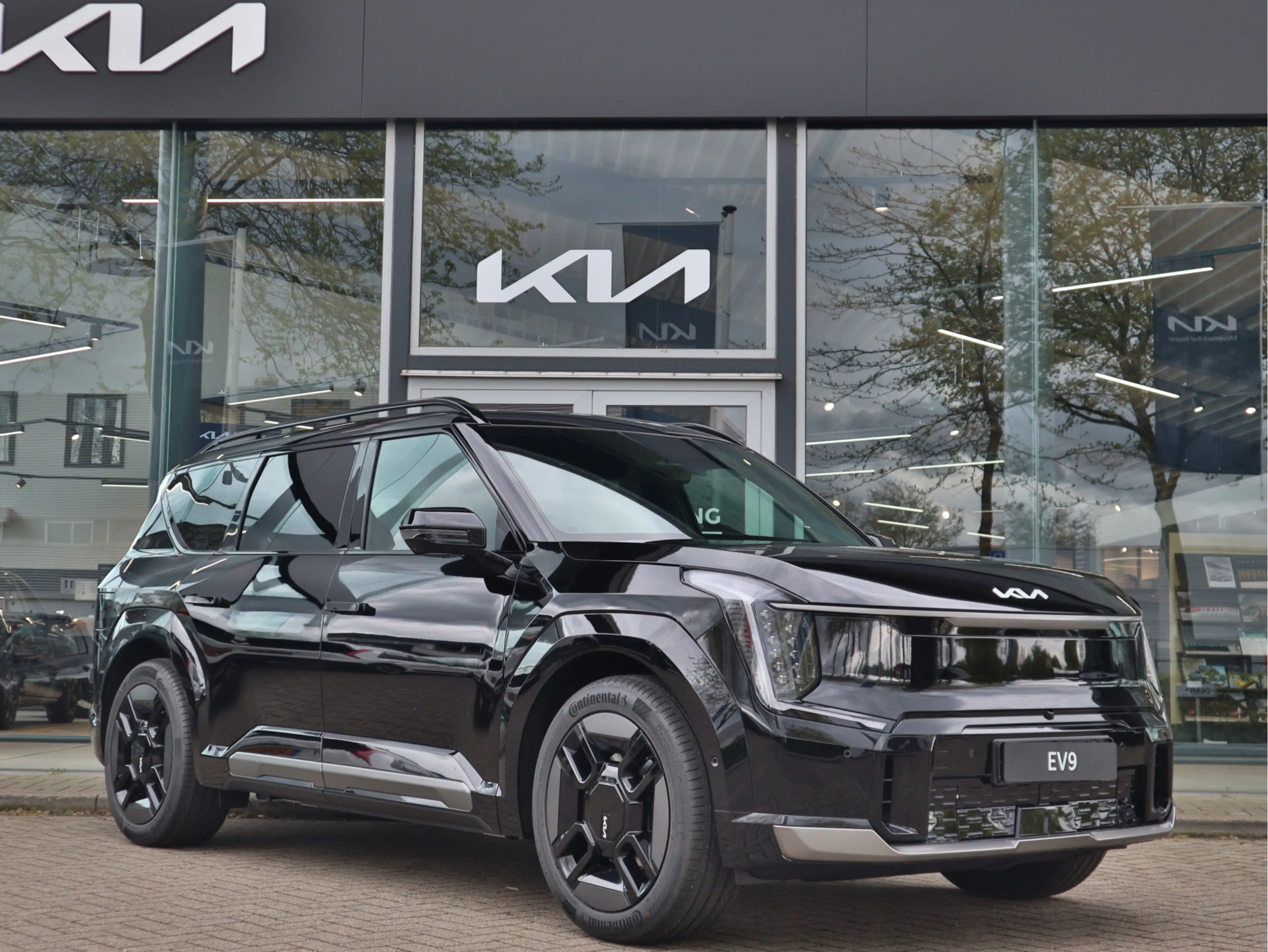 Kia EV9 GT-Line AWD 99.8 kWh Navi+BT+360Cam Massage+koelin — photo 6