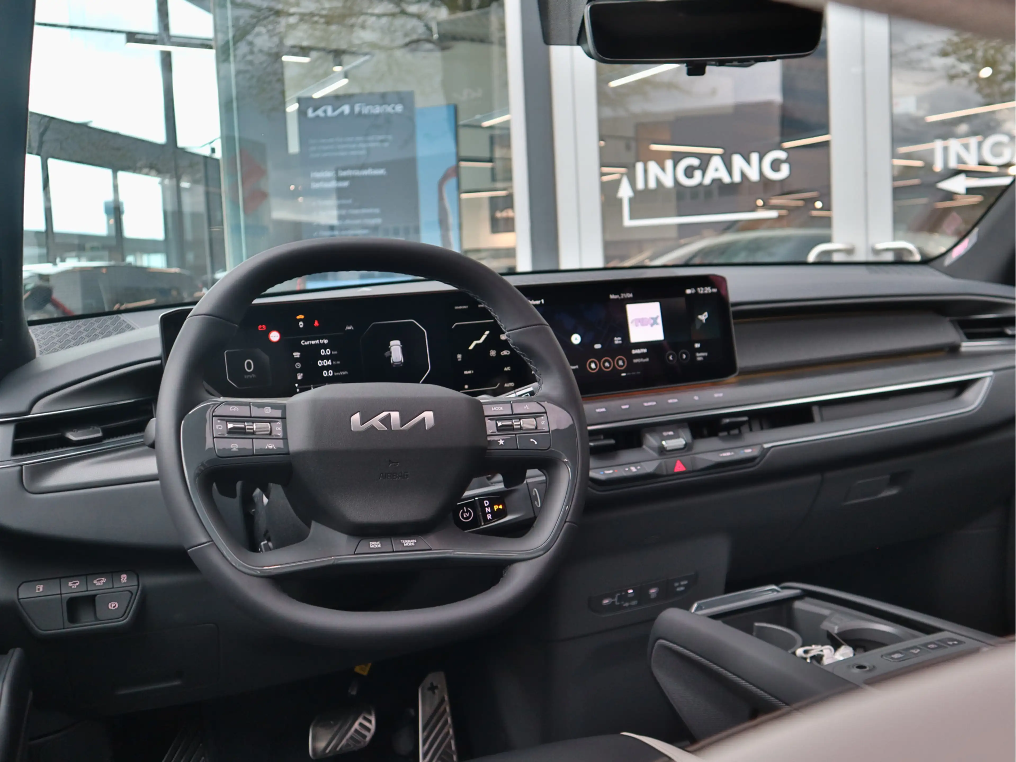 Kia EV9 GT-Line AWD 99.8 kWh Navi+BT+360Cam Massage+koelin — photo 8