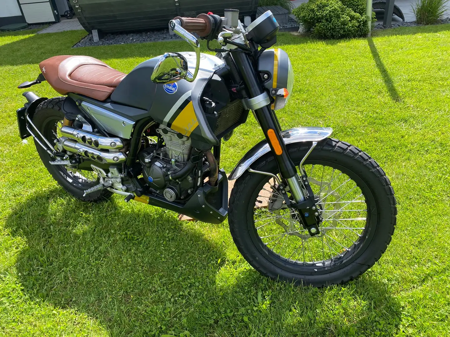 Mondial HPS 125i Gris - 2