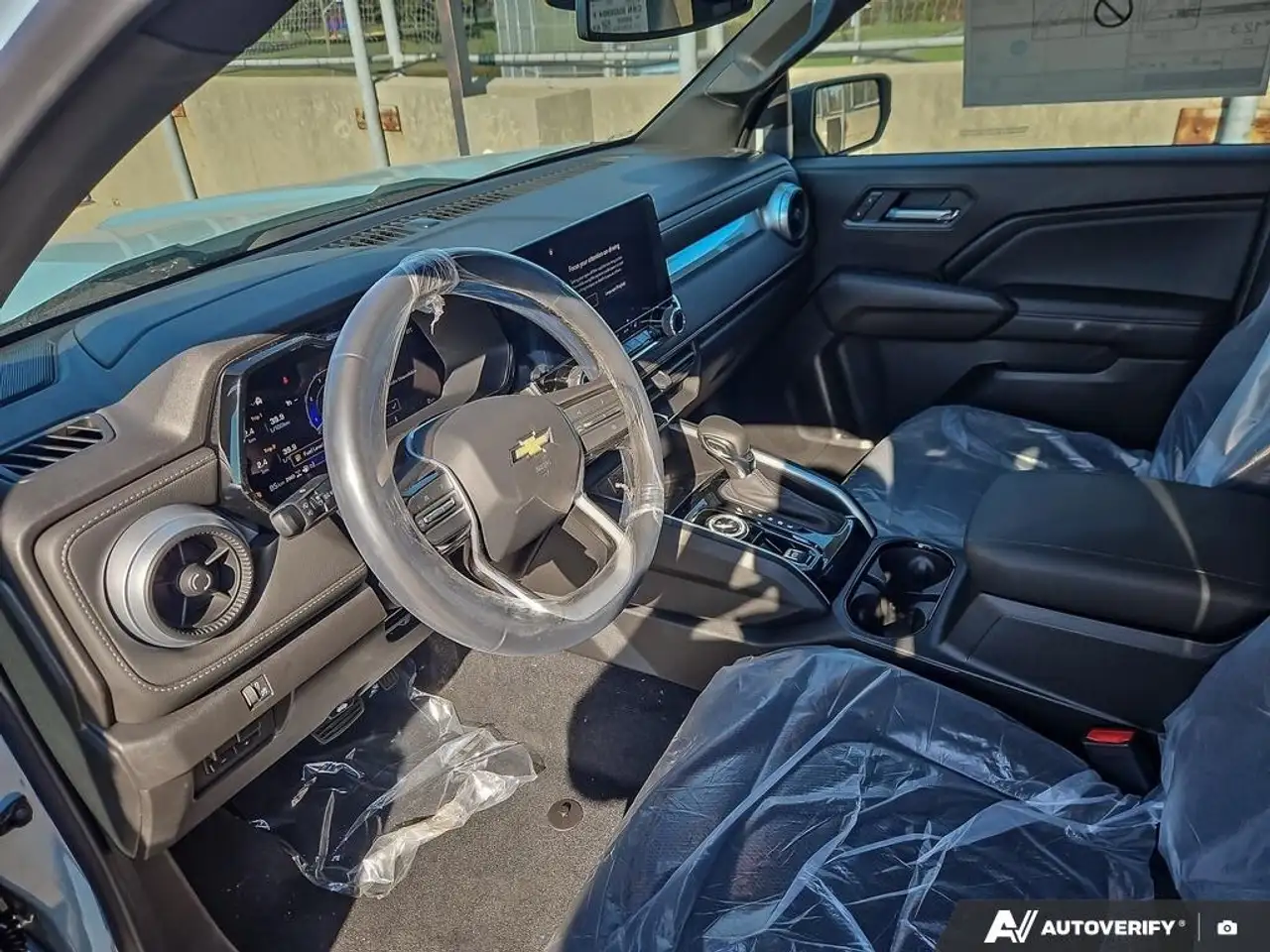 Chevrolet Colorado снимка Chevrolet Colorado
