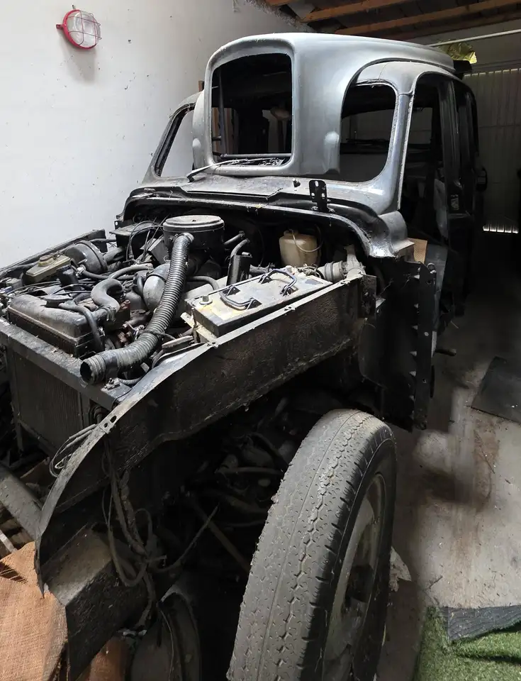 Austin London Taxi FX4R Carbadies, foto 5