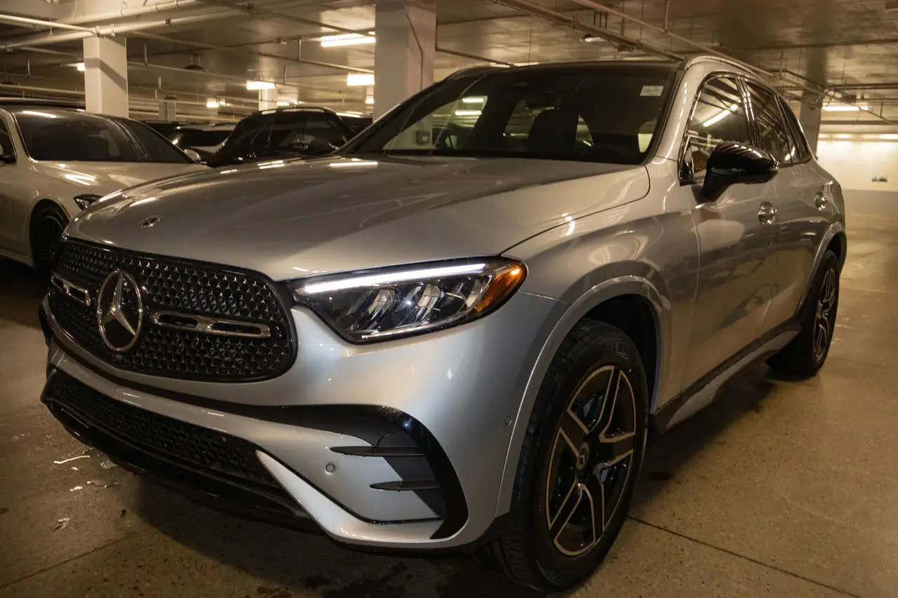 Mercedes-Benz GLC снимка Mercedes-Benz GLC