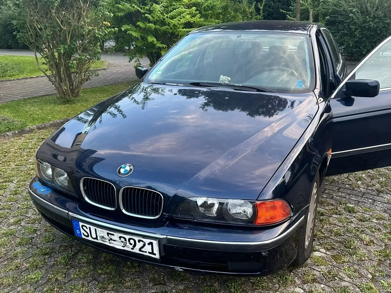 BMW 520