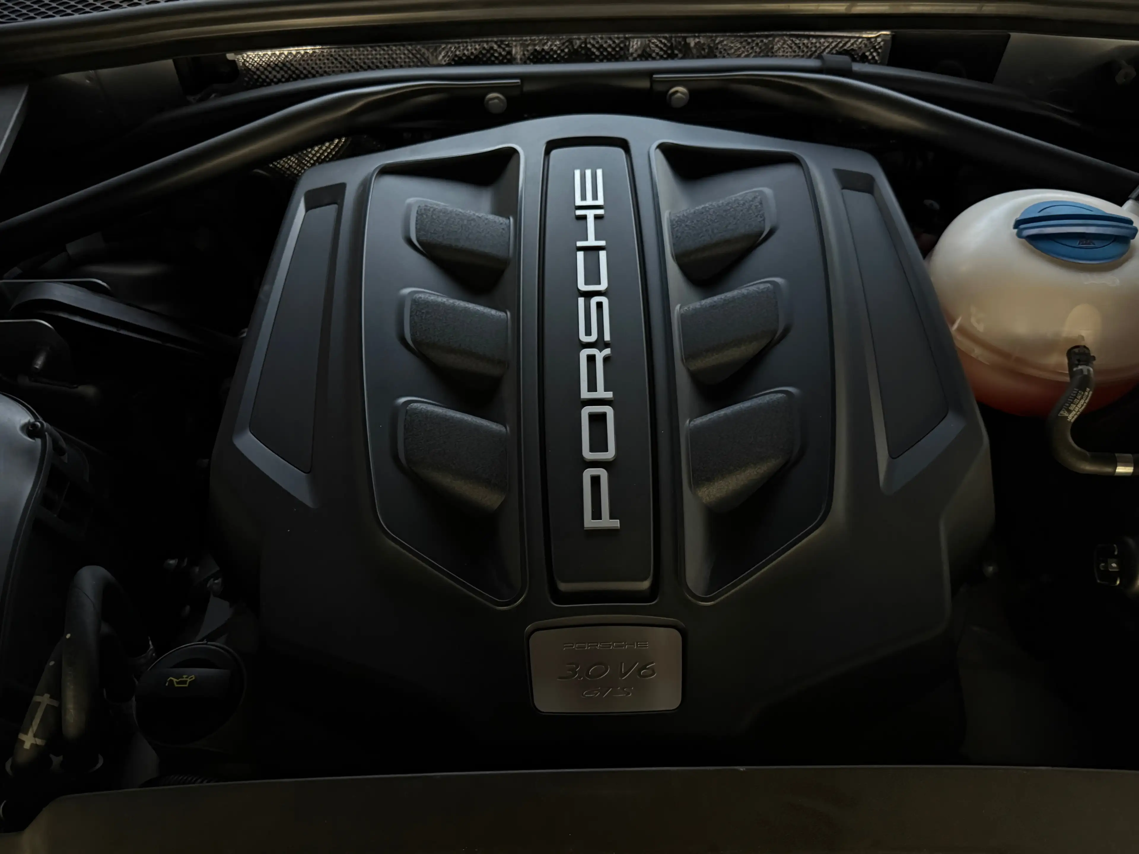 Porsche Macan Macan GTS 3.0 V6 Bi-Turbo PDK — photo 6