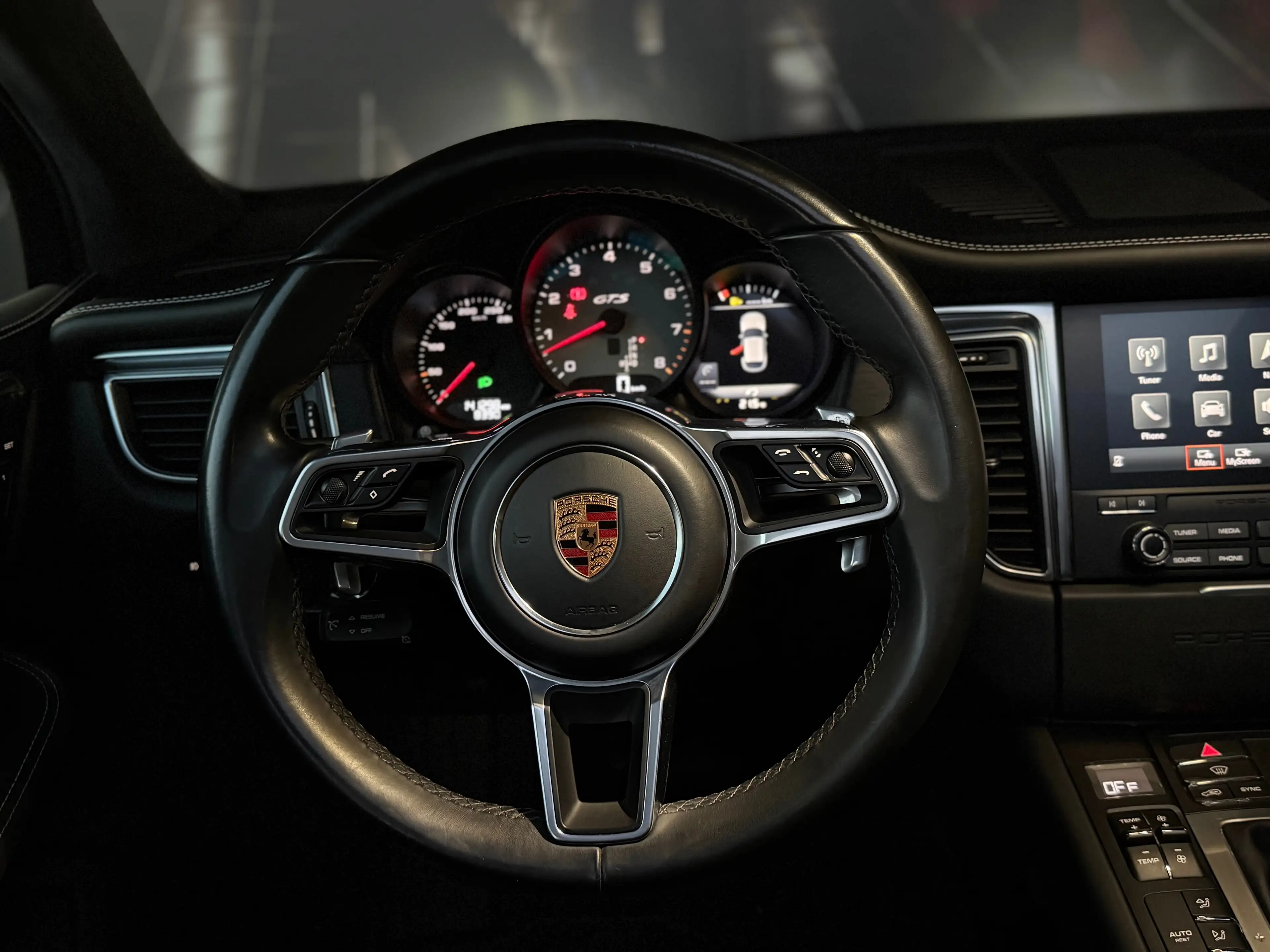 Porsche Macan Macan GTS 3.0 V6 Bi-Turbo PDK — photo 8