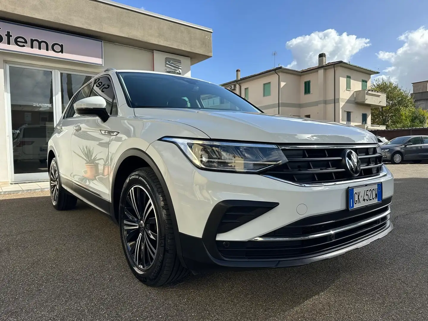 Volkswagen Tiguan Tiguan II 2021 1.5 tsi Life 130cv PERFETTA! Bianco - 2